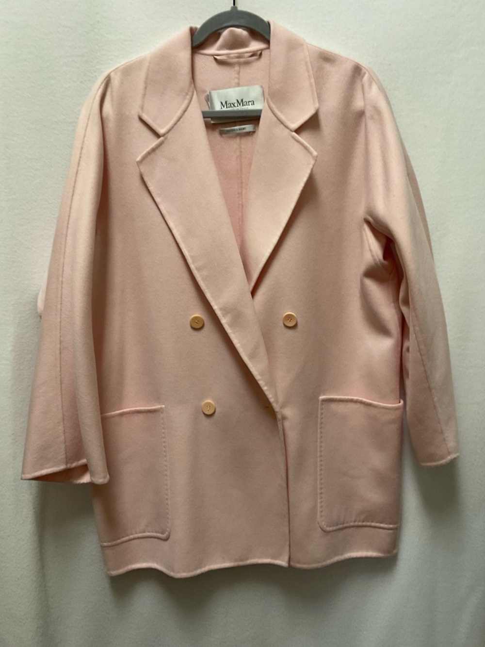 MaxMara Double-Breasted Blazer Jacket in Light Blush Pink